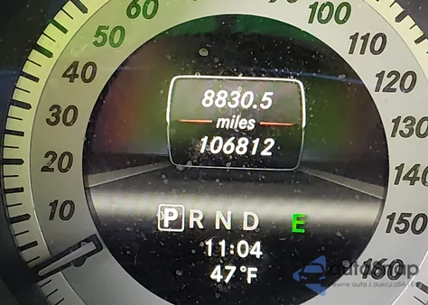 2013 Mercedes-Benz C 300 Sport 4Matic z USA, uszkodzony, nr VIN WDDGF8AB3DA818551